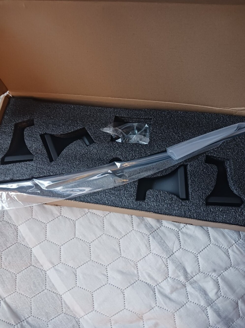 Gimbelen 2pc MATTE BLACK Towel Bars, 2 Towel Bars 18in New Open Box. - Picture 6 of 8